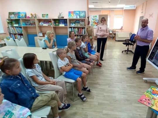 Михаил Лукашевич рассказал о новой книге «Большое кошачье спасибо»